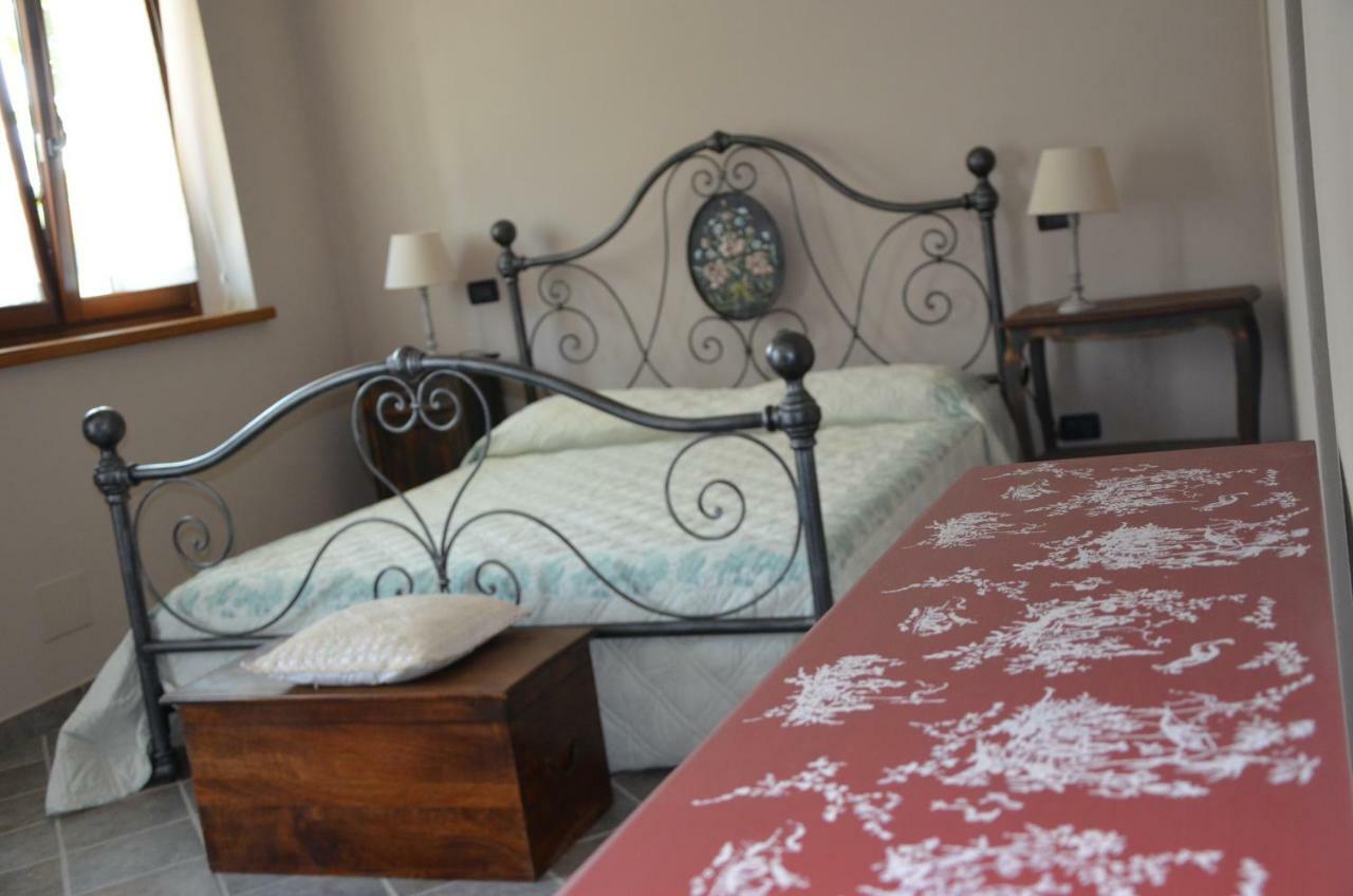 La Bonauda Hotel Valperga Bagian luar foto