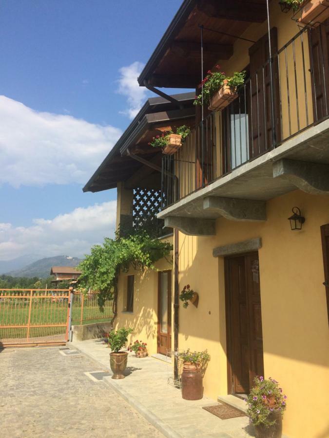 La Bonauda Hotel Valperga Bagian luar foto