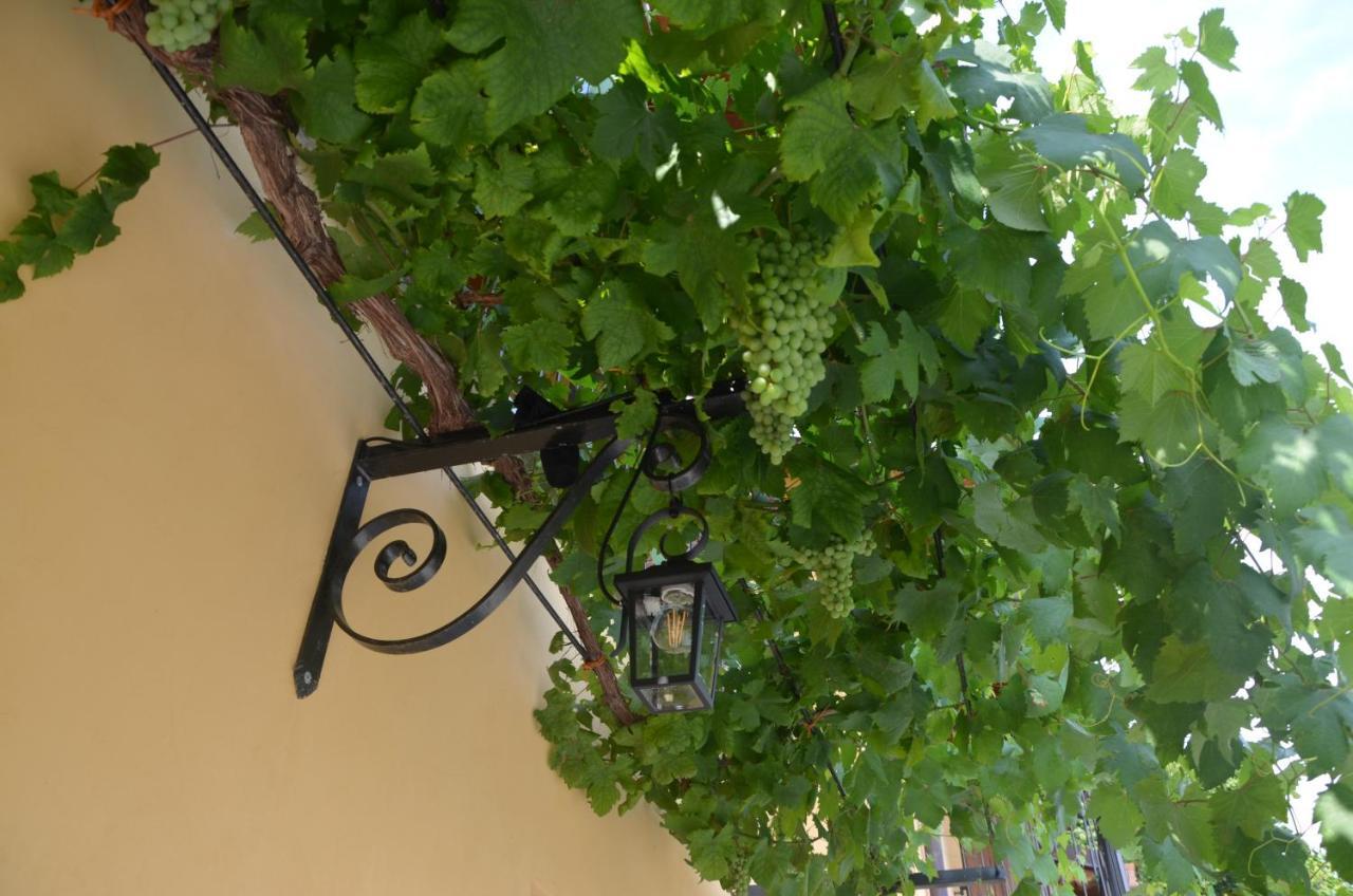 La Bonauda Hotel Valperga Bagian luar foto