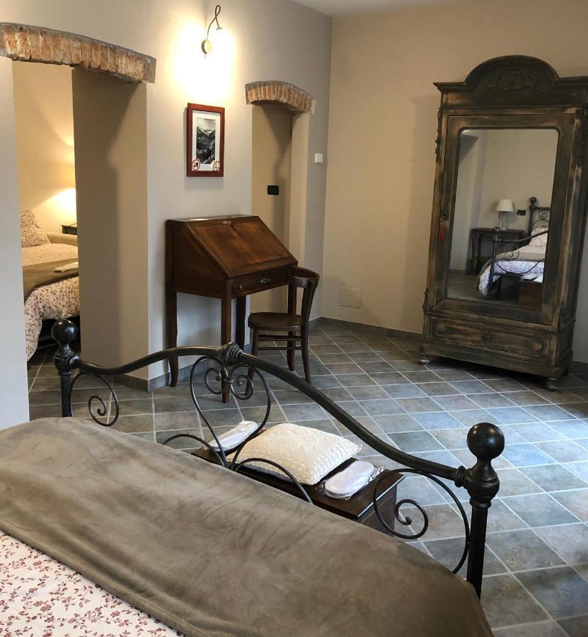 La Bonauda Hotel Valperga Bagian luar foto