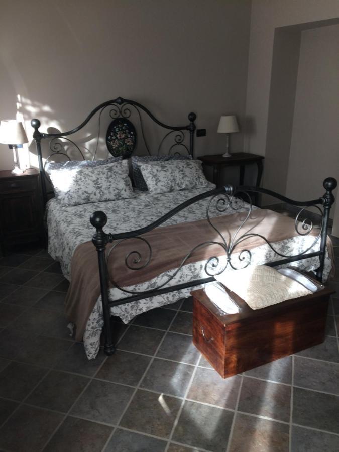 La Bonauda Hotel Valperga Bagian luar foto